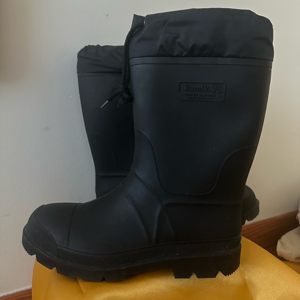 Kamik Forrester Black Waterproof Boots